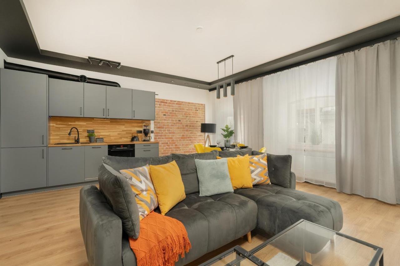 Komeda Apartment Hidden In Poznan Old Town By Noclegi Renters Eksteriør bilde