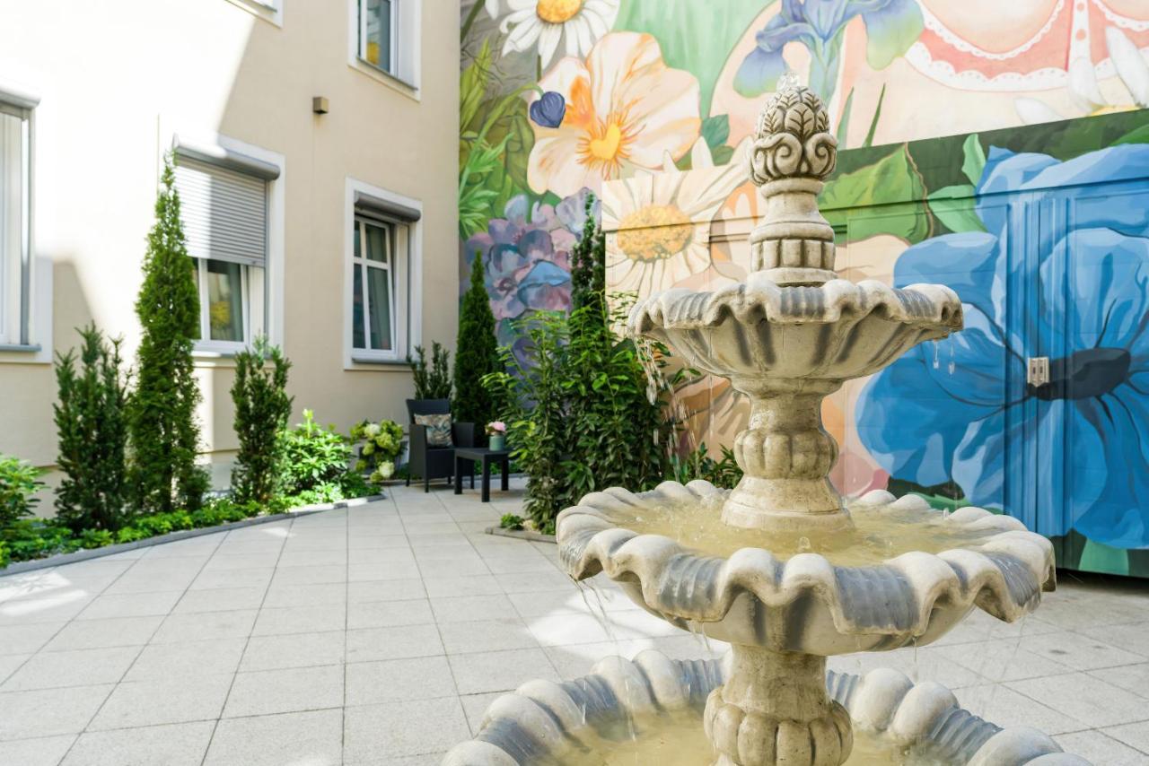 Komeda Apartment Hidden In Poznan Old Town By Noclegi Renters Eksteriør bilde